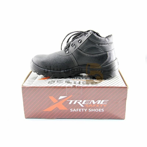 Picture of Xtreme Safety Shoes 